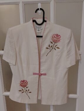 Miss Dorby Cream Top with Pink Accents